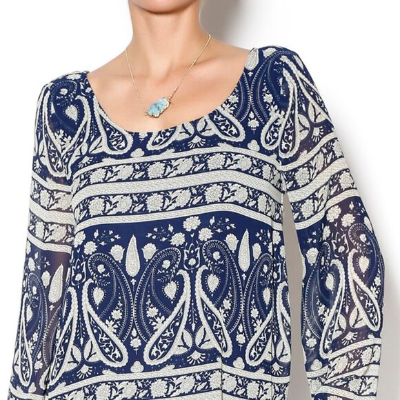 Bell Sleeved Navy & Cream Paisley Shift Dress - Picture 3 of 8